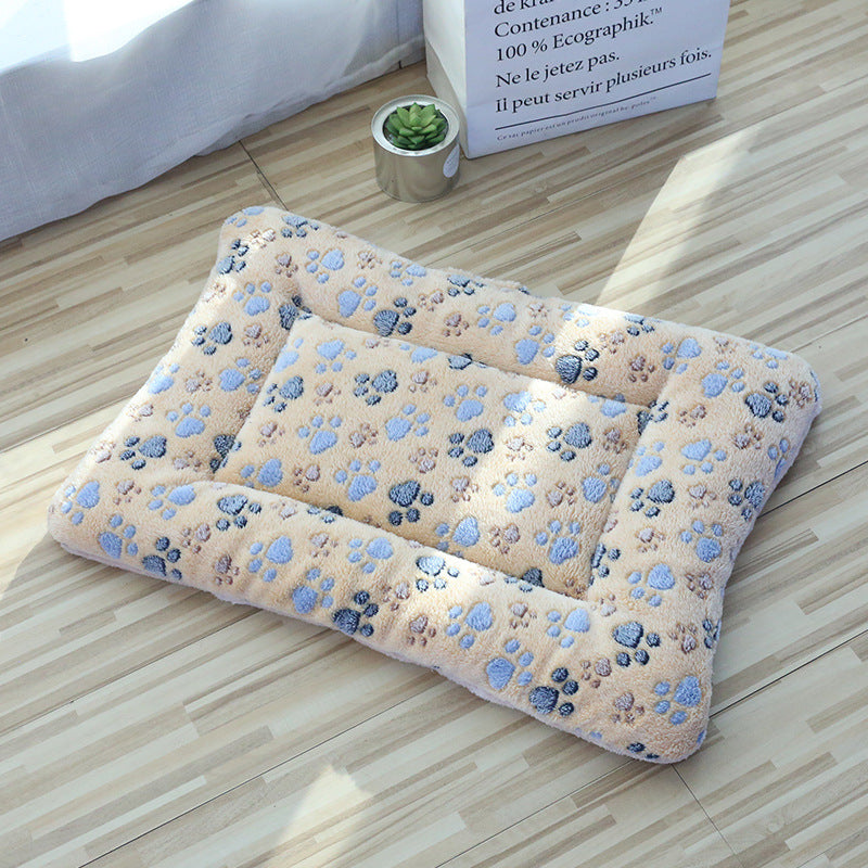 Thick Plush Pet Bed & Blanket – Warm Padded Cushion for Cats & Dogs