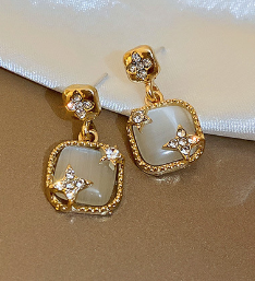 Opal Sunflower Earrings for Women – Elegant Floral Statement Jewelry