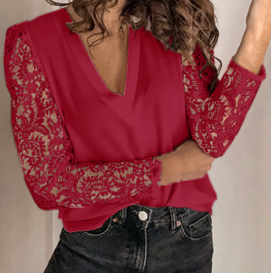 Loose-Fit Lace-Trimmed V-Neck T-Shirt for Women