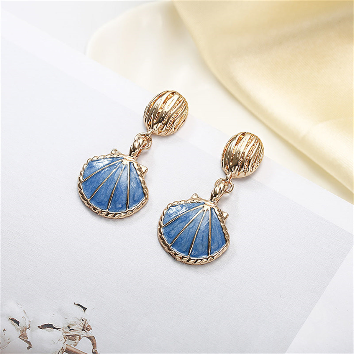 Vintage Ocean Shell Stud Earrings for Women – Coastal Statement Jewelry
