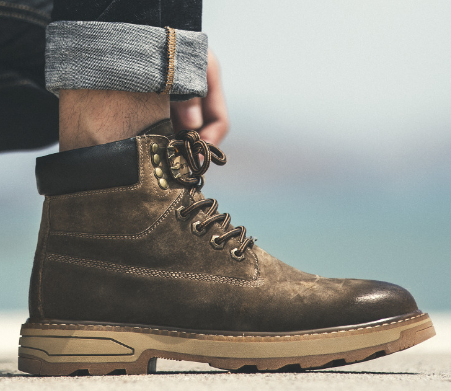 Men’s Vintage Cowhide Leather Boots – Retro Martin-Style Footwear