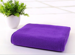 Quick Dry Microfiber Towel – Ultra-Absorbent Gym & Bathroom Towel