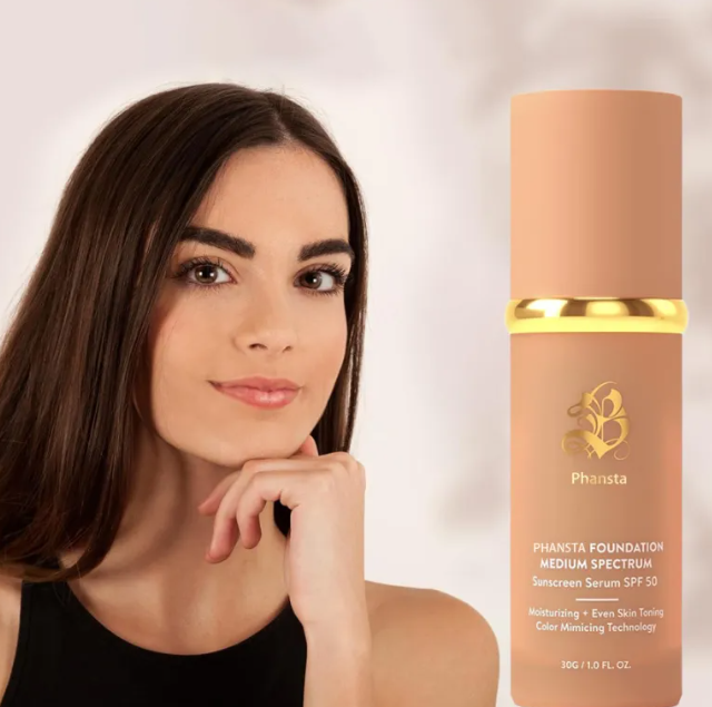 4-in-1 Bionic Foundation – Concealer, Moisturizer & Repair Makeup