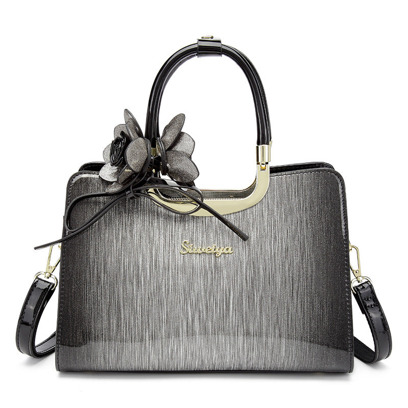 Large Capacity Messenger Bag for Women – Stylish PU Shoulder Bag with Printed Detail