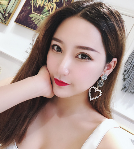 Long Rhinestone Pearl Round Earrings – Elegant Statement Earrings for Women