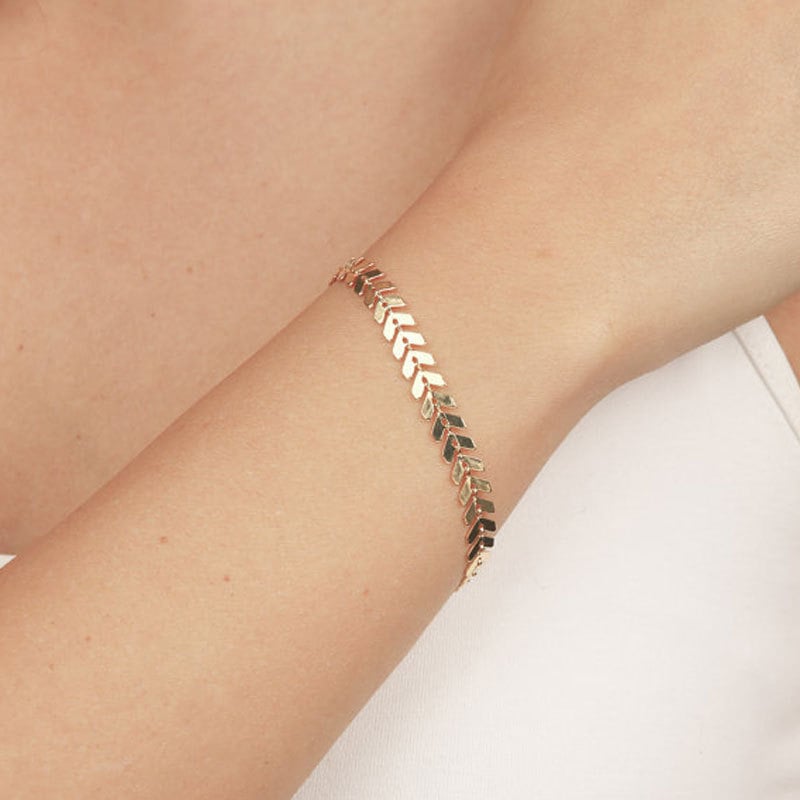 Women’s Handmade Simple Chain Bracelet – Minimalist Fashion Wrist Jewelry