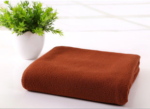 Quick Dry Microfiber Towel – Ultra-Absorbent Gym & Bathroom Towel