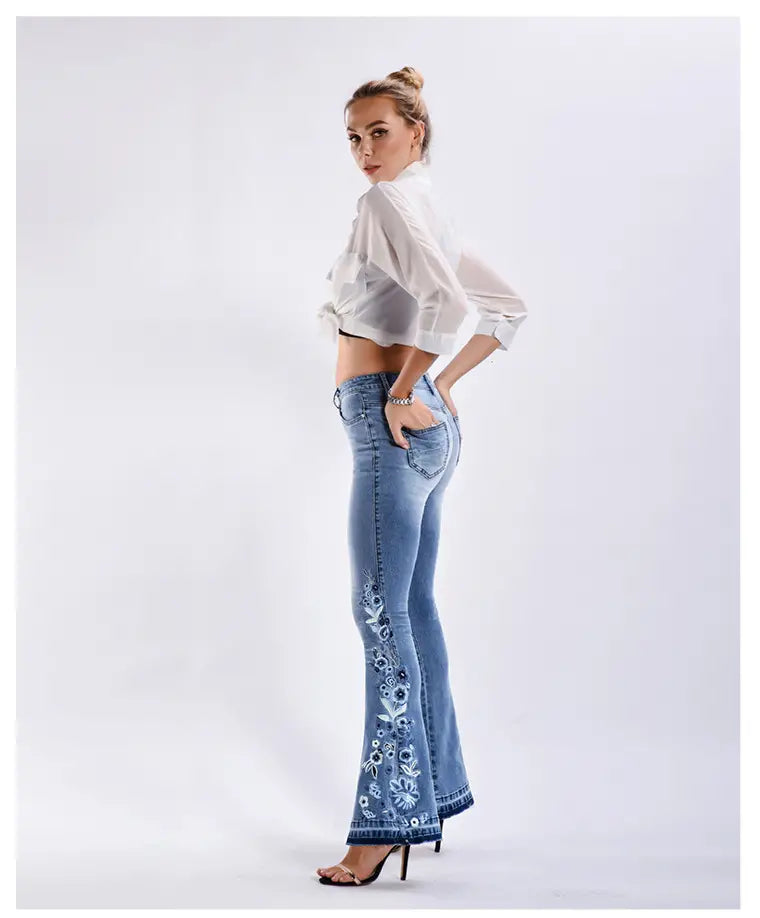 Women’s High-Rise Floral Print Flare Jeans – Light Blue Bell Bottom Denim, S–4XL