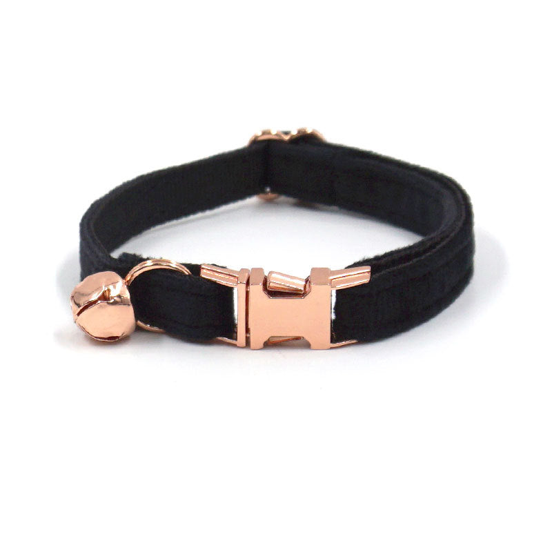 Luxury Velvet Cat Collar with Bell – Adjustable Metal Buckle Collar for Cats