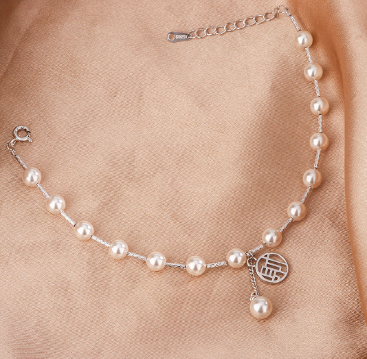 Women’s Freshwater Pearl Bunny Bracelet – Cute Rabbit Charm Pearl Jewelry