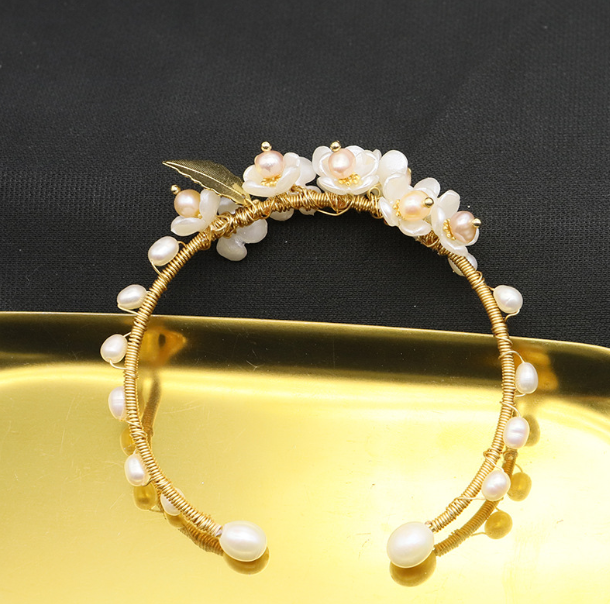 Women’s Adjustable Freshwater Pearl Bracelet – Elegant Natural Pearl Jewelry