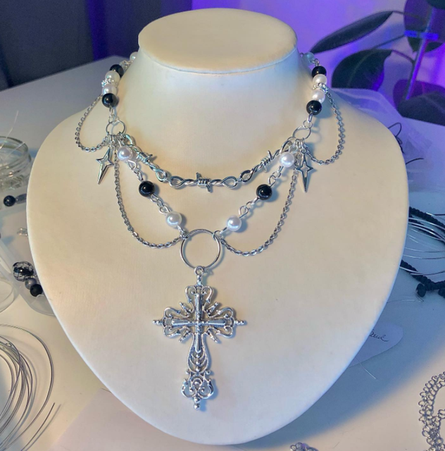Women’s Multi-Layer Imitation Pearl Cross Necklace – Punk-Inspired Silver Statement Jewelry