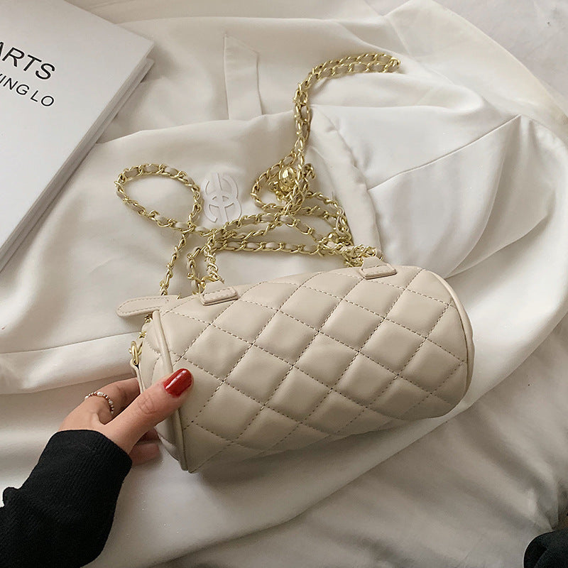 Summer Fashion Messenger Bag for Women – Frosted PVC Small Platinum Shoulder Bag with Hook Opening