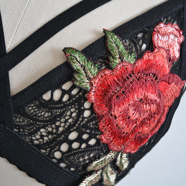 Women’s Lace Embroidered Cami Bra – Elegant Lightweight Lingerie Top