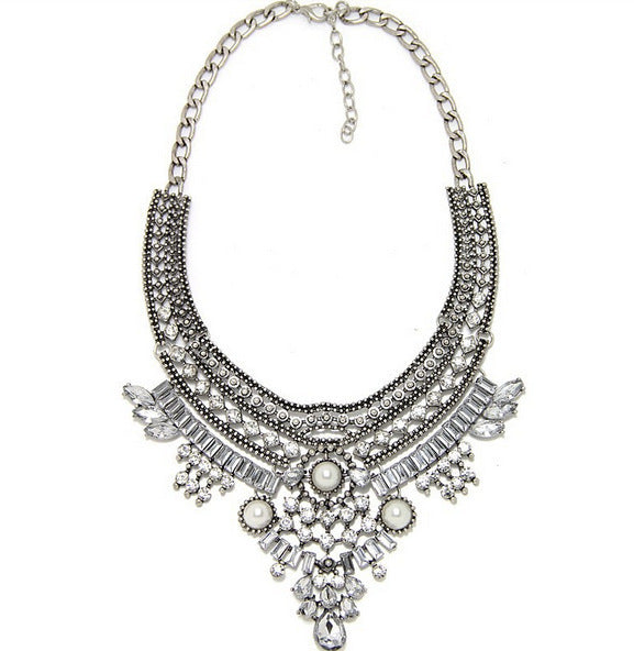 Exaggerated Alloy Pearl Women's Choker Necklace