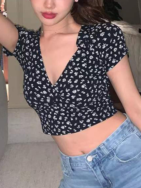 Vintage Bohemian Floral Print Cropped T-Shirt for Women