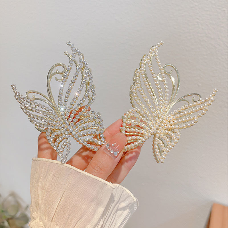 Pearl Butterfly Hair Clip – Elegant Decorative Hair Accessory for Women