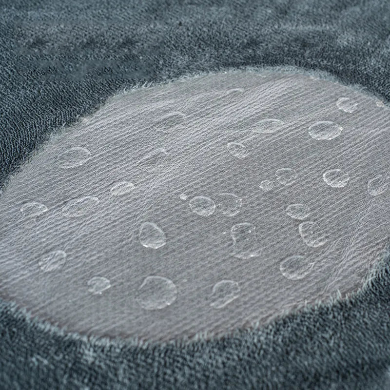 Flannel Sherpa Pet Blanket – Thick Waterproof Cozy Blanket for Dogs & Cats