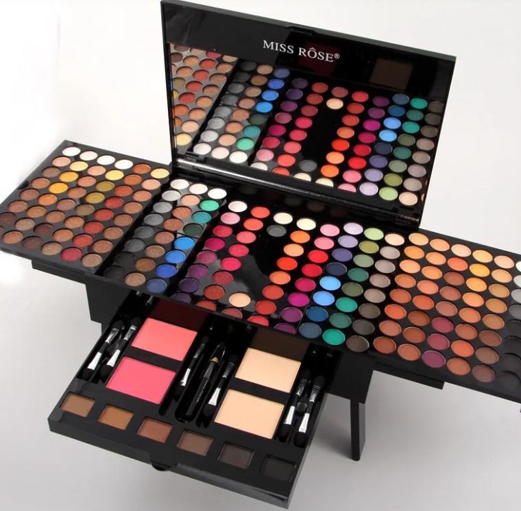 180-Color Eyeshadow & Blush Makeup Set – Professional Face & Eye Palette