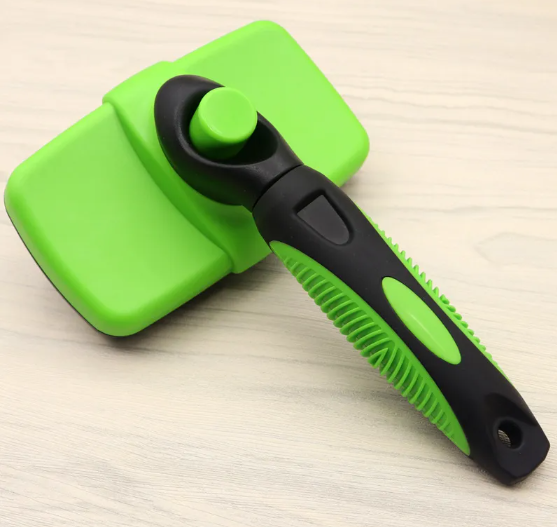 Fur Ease Self-Cleaning Pet Grooming Comb – Deshedding Brush for Dogs & Cats