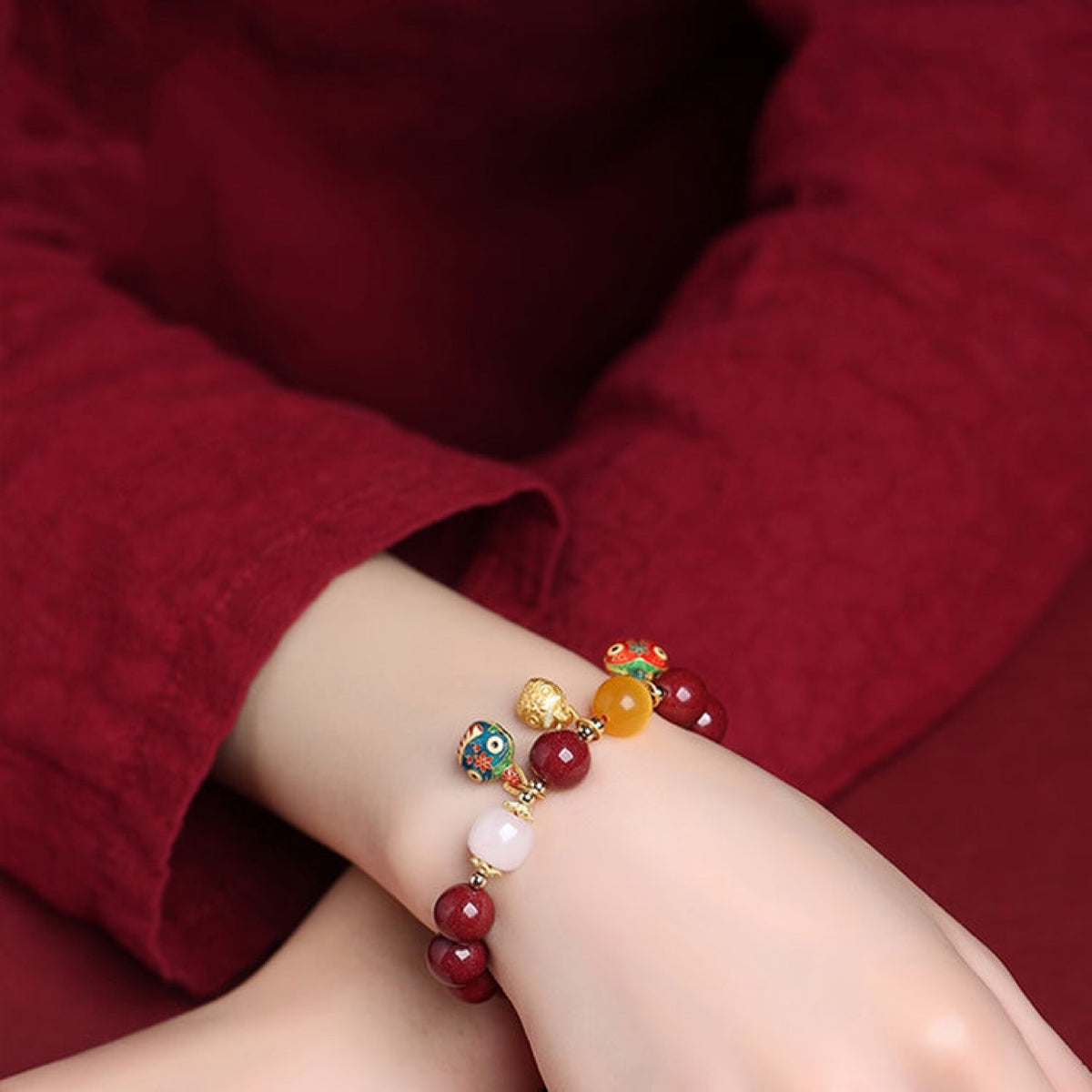 Cinnabar Beaded Bracelet for Men & Women – Unisex Vintage Style Wrist Jewelry