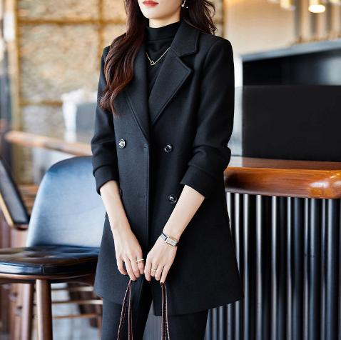 Women’s Black Double-Breasted Suit Jacket – Loose-Fit Mid-Length Fall & Winter Blazer Coat, S–XXL