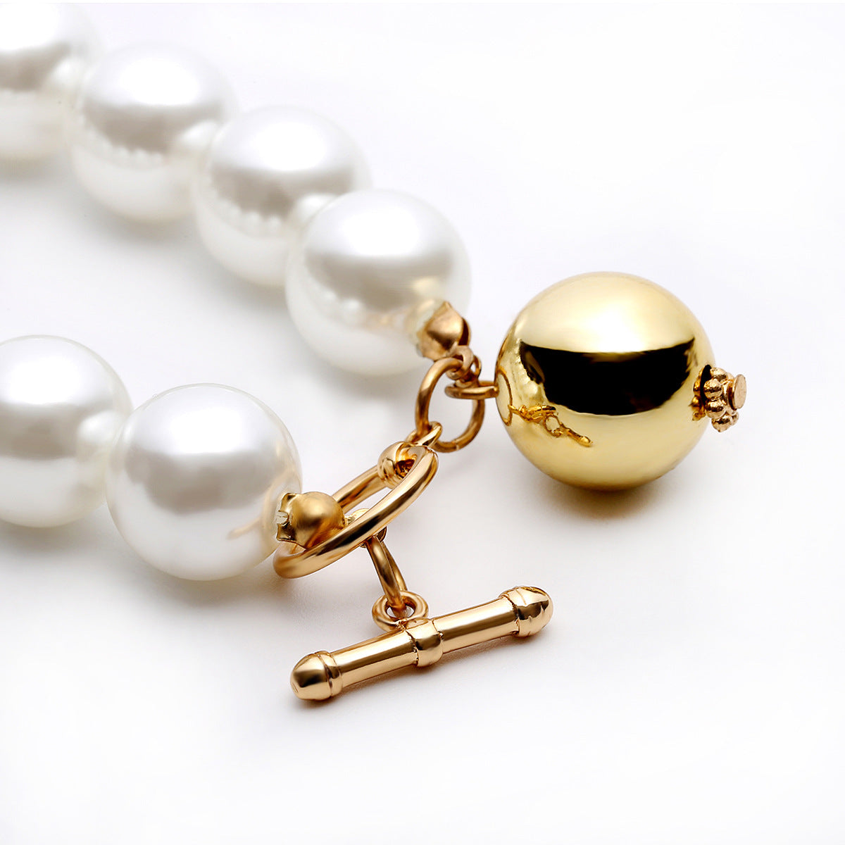 Irregular Pearl Bracelet for Stylish Women