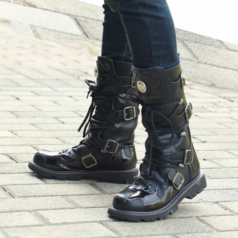 Men’s Thick-Soled Outdoor Boots – Fashionable Rugged Footwear