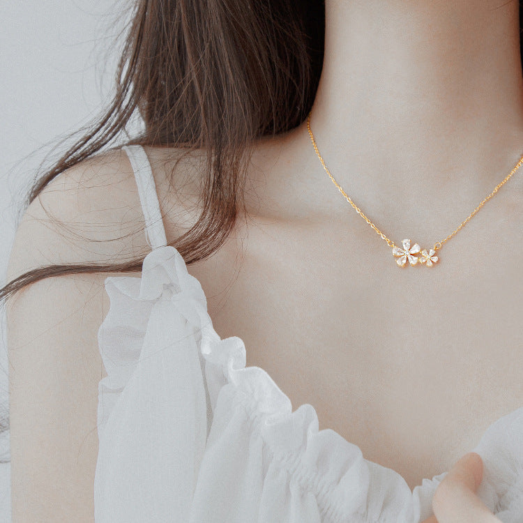 Trendy Choker Necklace for Unique Style