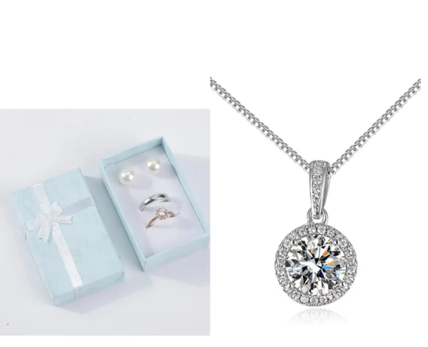Women’s Radiant Round Rhinestone Clavicle Necklace – Delicate Sparkling Pendant Jewelry